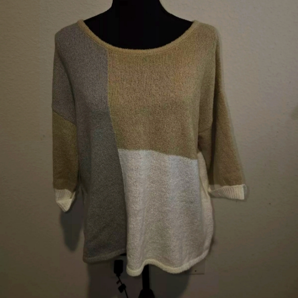 By The River size small women's colorblock Sweater with Tie keyhole back.